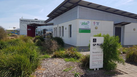 Aldinga Beach Overnighter Or Getaway Home - Darwin Holiday 40