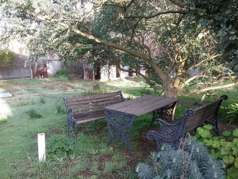 The Pig And Whistle - Darwin Holiday 32