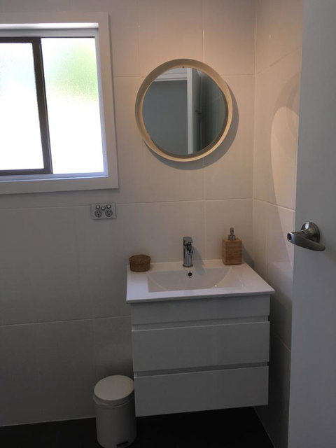 Hilltop Too - Darwin Holiday 21