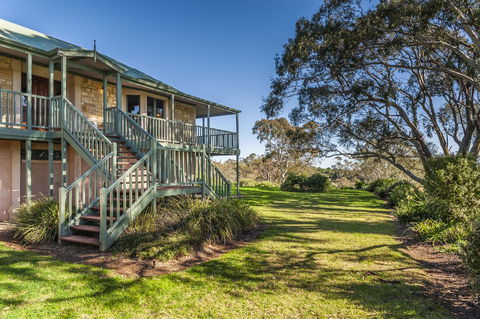 Angaston Saleyards Luxury Accommodation - Darwin Holiday 11