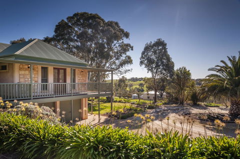 Angaston Saleyards Luxury Accommodation - Darwin Holiday 32