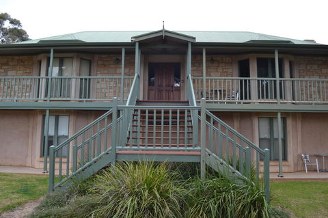 Angaston Saleyards Luxury Accommodation - Darwin Holiday 35