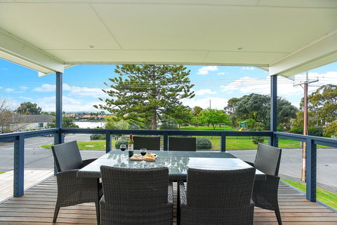 'Hope House' - Encounter Bay - Darwin Holiday 24