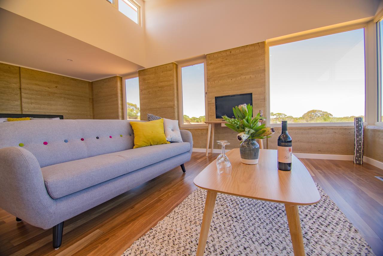 Seddon SA Darwin Holiday