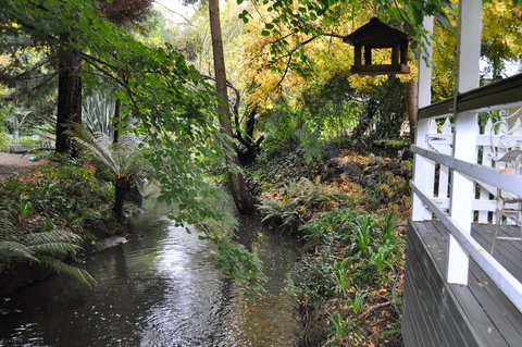 Aldgate Valley Bed And Breakfast - Darwin Holiday 36