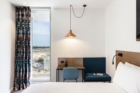 Citadines Connect Sydney Airport - Darwin Holiday 9