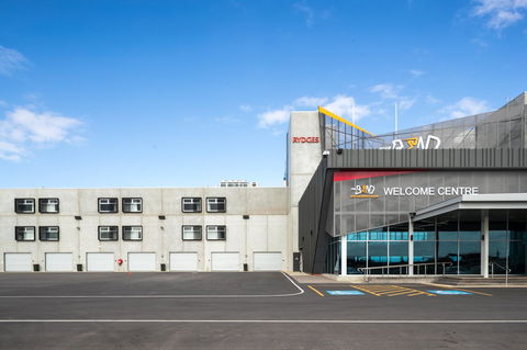 Rydges Pit Lane - Darwin Holiday 19