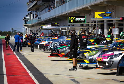 Rydges Pit Lane - Darwin Holiday 18