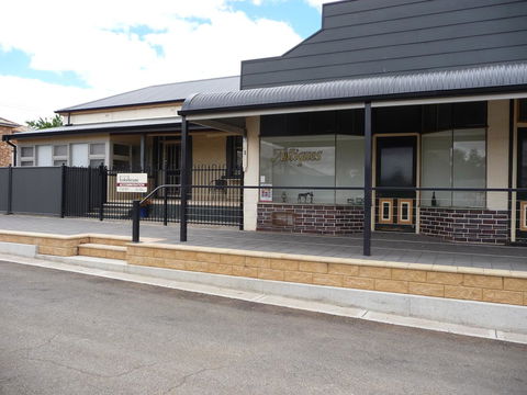 Country Bakehouse Accommodation - Darwin Holiday 12