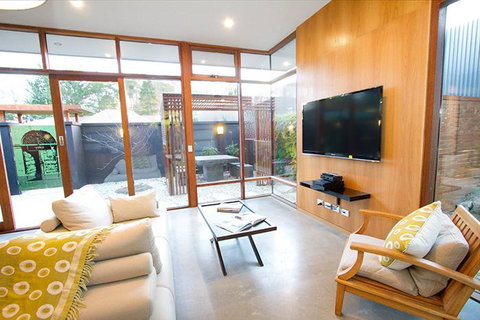 Sticky Rice Villas - Darwin Holiday 24