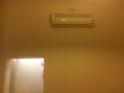 Truro Weighbridge Motel - Darwin Holiday 12