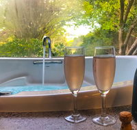 Adelaide Hills Retreats - Darwin Holiday