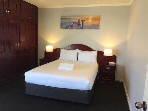 Hilton Beachfront Motel - Darwin Holiday 8
