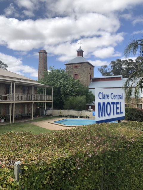 Clare Central - Darwin Holiday 1