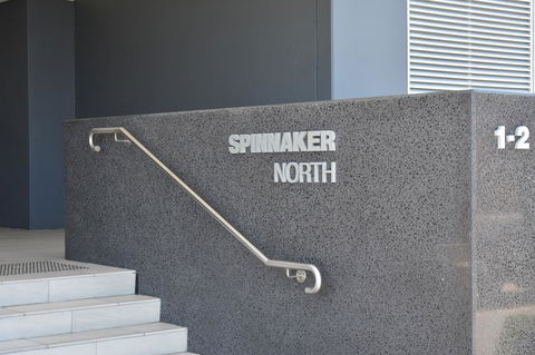 Breakwater Apartment - Darwin Holiday 3