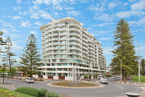 Beachside Luxury & Comfort, Ocean Views In Glenelg - Darwin Holiday 22