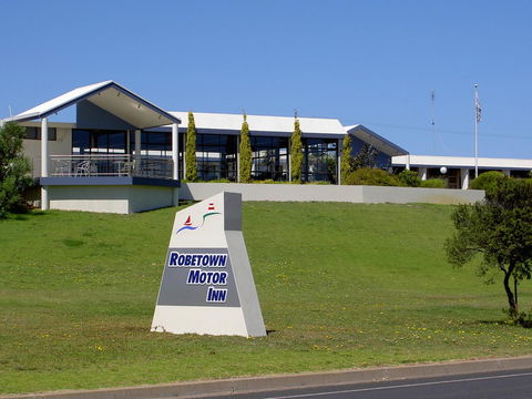 Robetown Motor Inn & Apartments - Darwin Holiday 0