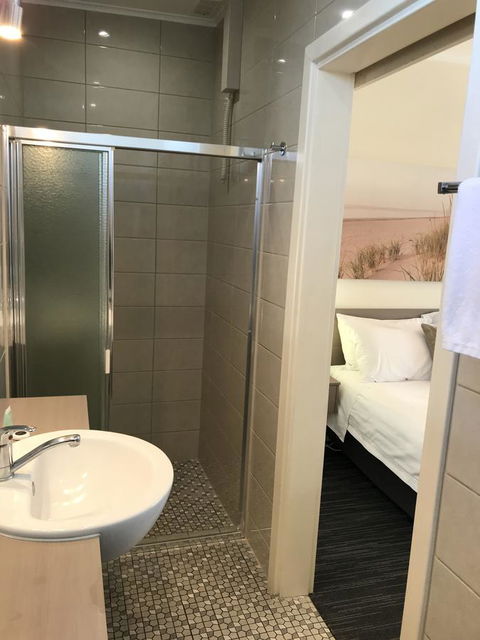 Robetown Motor Inn & Apartments - Darwin Holiday 34
