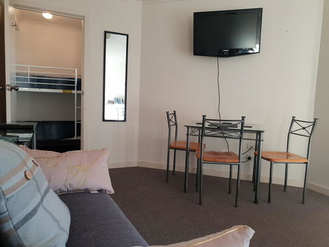 Barossa Valley Studio - Darwin Holiday 18