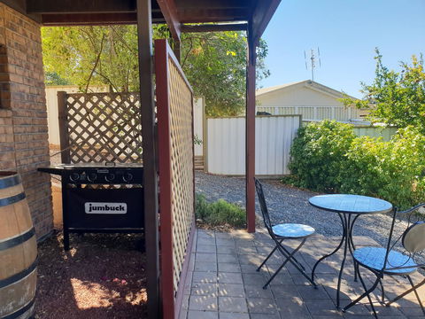 Barossa Valley Studio - Darwin Holiday 9