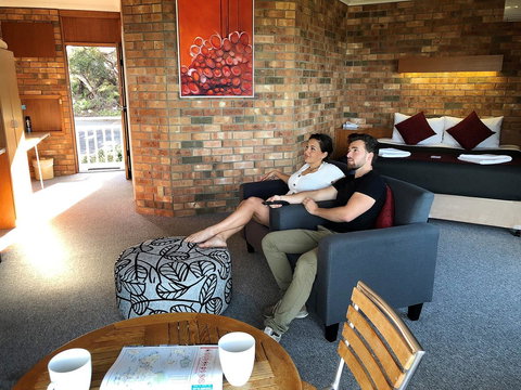 Kangaroo Island Seaside Inn - Darwin Holiday 9