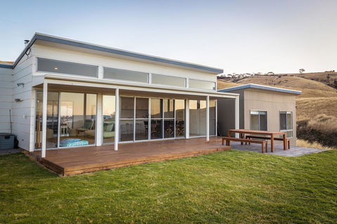 Middle River Beach House, Western House - Darwin Holiday 1