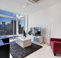 Light and spacious stunning views of Adelaide - Darwin Holiday