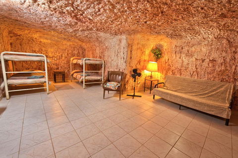 Radeka Downunder Underground Motel - Darwin Holiday 4