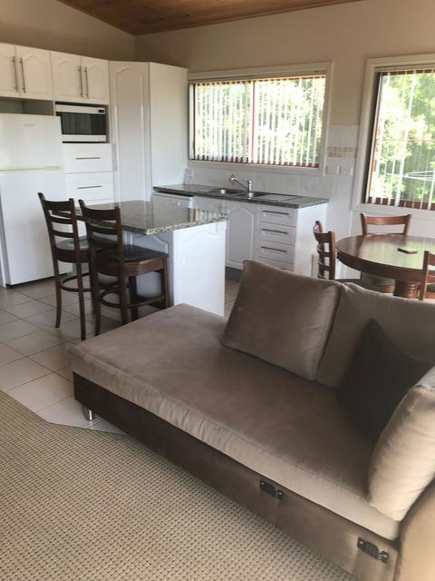 Avon View Stays Accommodation. - Darwin Holiday 3