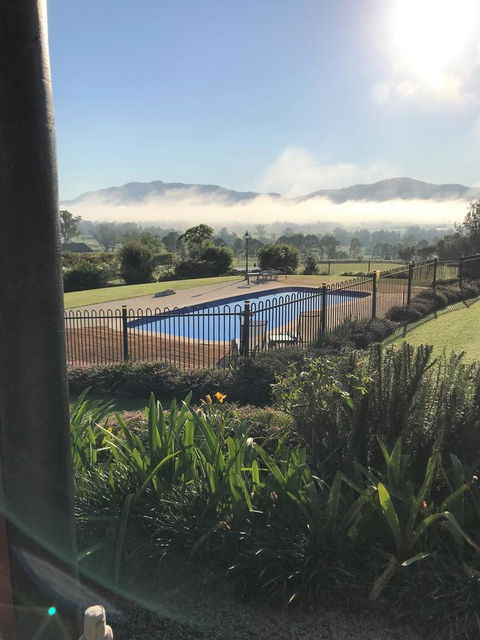 Avon View Stays Accommodation. - Darwin Holiday 9