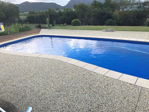 Avon View Stays Accommodation. - Darwin Holiday 5