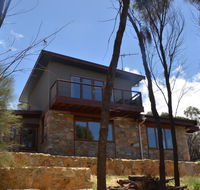 Of Stone and Wood Guesthouse - Darwin Holiday
