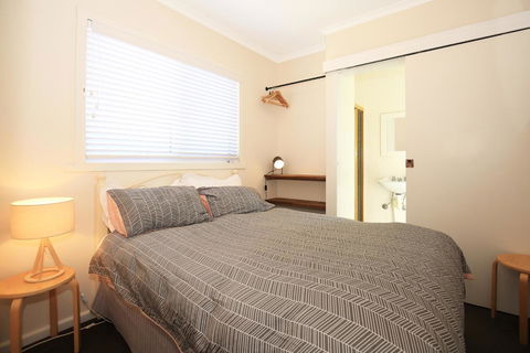 Culburra Beachhouse - Darwin Holiday 24
