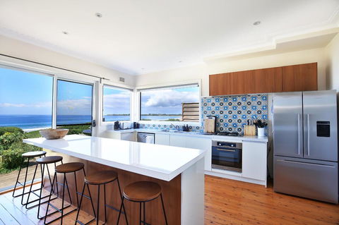 Culburra Beachhouse - Darwin Holiday 1