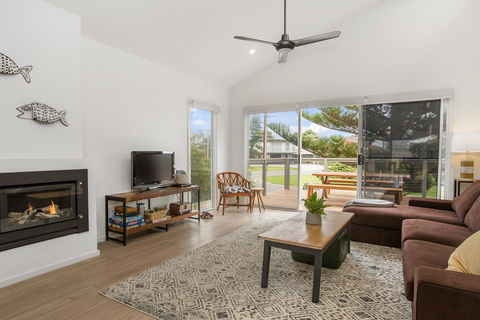 Sea View At Silver Sands - C21 SouthCoast Holidays - Darwin Holiday 4