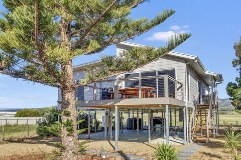 Sea View At Silver Sands - C21 SouthCoast Holidays - Darwin Holiday 0