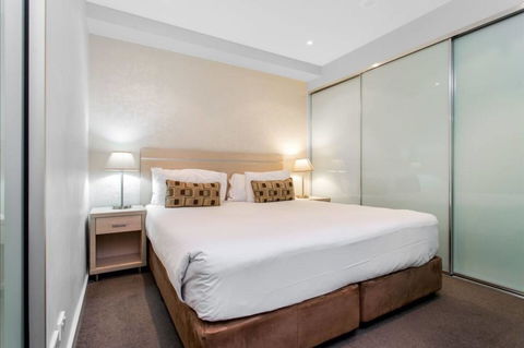 Hi 5 Stars Luxury Adelaide City Apartment - Darwin Holiday 1