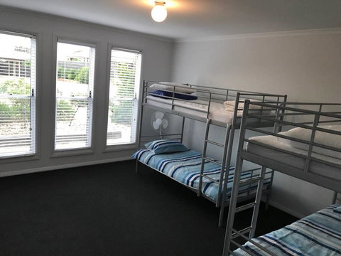 Moontana - Darwin Holiday 9