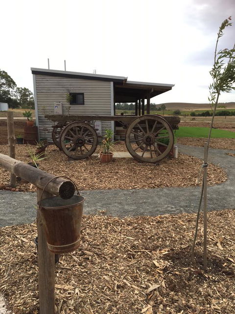 Bukirk Glamping & Fancy Coops - Darwin Holiday 32