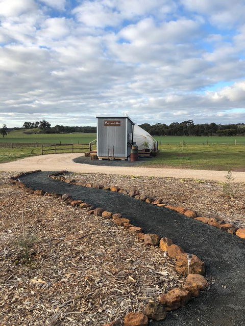 Bukirk Glamping & Fancy Coops - Darwin Holiday 22