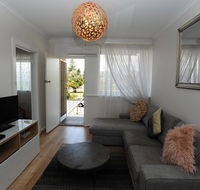 Glenelg Holiday Apartments-The Broadway - Darwin Holiday