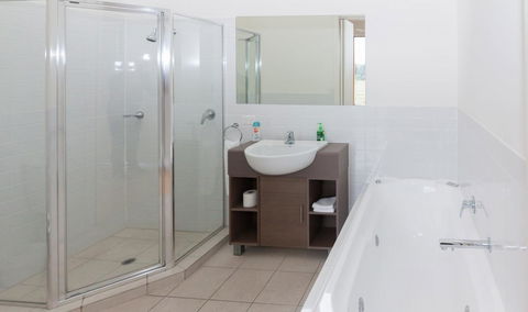 South Shores Yellowfin Villa 96 - South Shores Normanville - Darwin Holiday 11