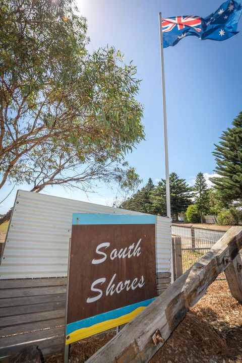 South Shores Yellowfin Villa 96 - South Shores Normanville - Darwin Holiday 2