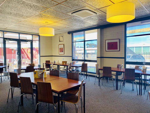 Opal Inn Hotel, Motel, Caravan Park - Darwin Holiday 28