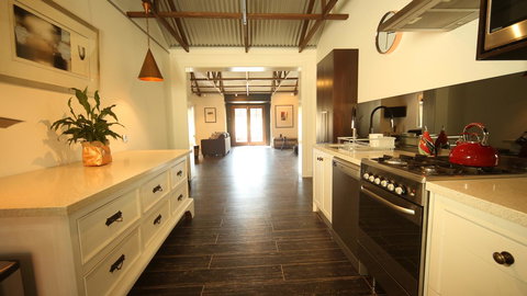 Irongate Studio B&B - Darwin Holiday 18