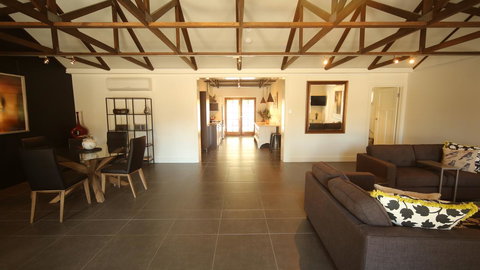 Irongate Studio B&B - Darwin Holiday 1