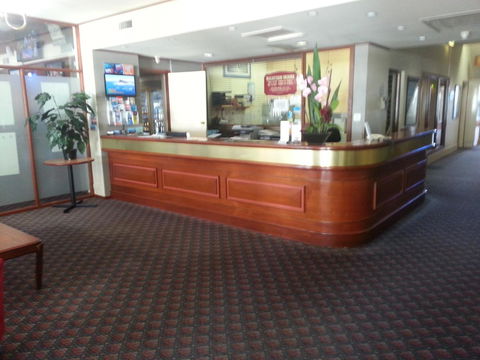 Grand Tasman Hotel - Darwin Holiday 20