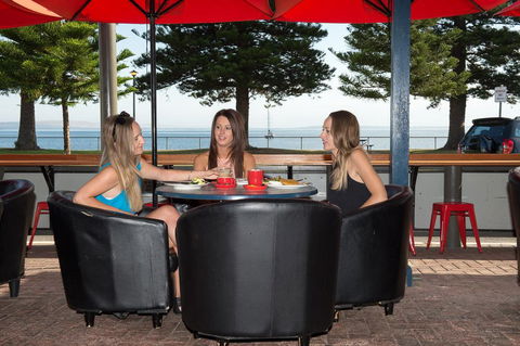 Grand Tasman Hotel - Darwin Holiday 14