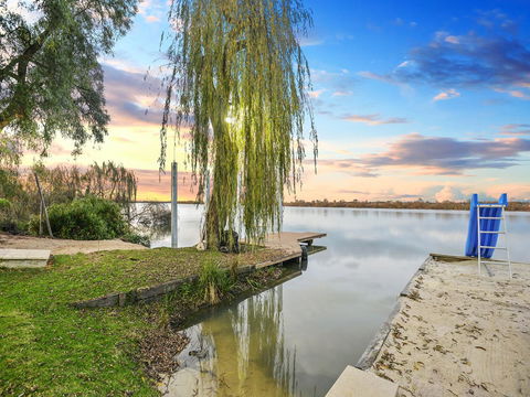 Muse On The Murray - Darwin Holiday 3