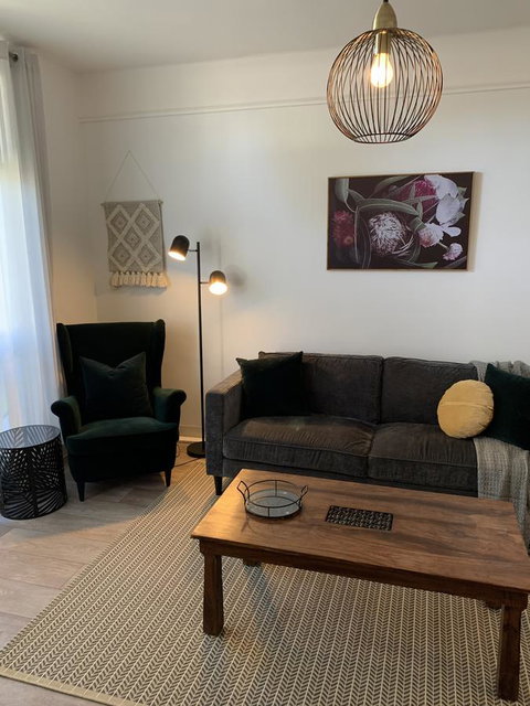 Sunshine Four - Darwin Holiday 9